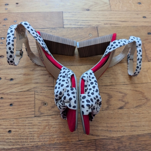 Scoop Retro Polka Dot Peep Toe Heels - Picture 3 of 9